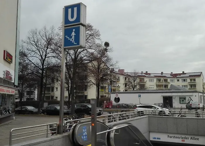 Business Vat Invoice Near Metro * Monachium