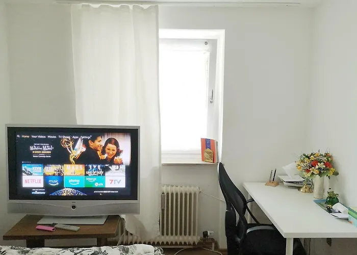 Business Vat Invoice Near Metro Apartament *